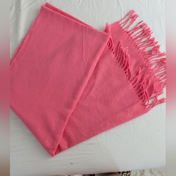 Coral Large Blanket Scarf - Picture 1 of 3